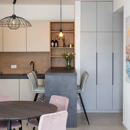 Magnolia Apartment *
